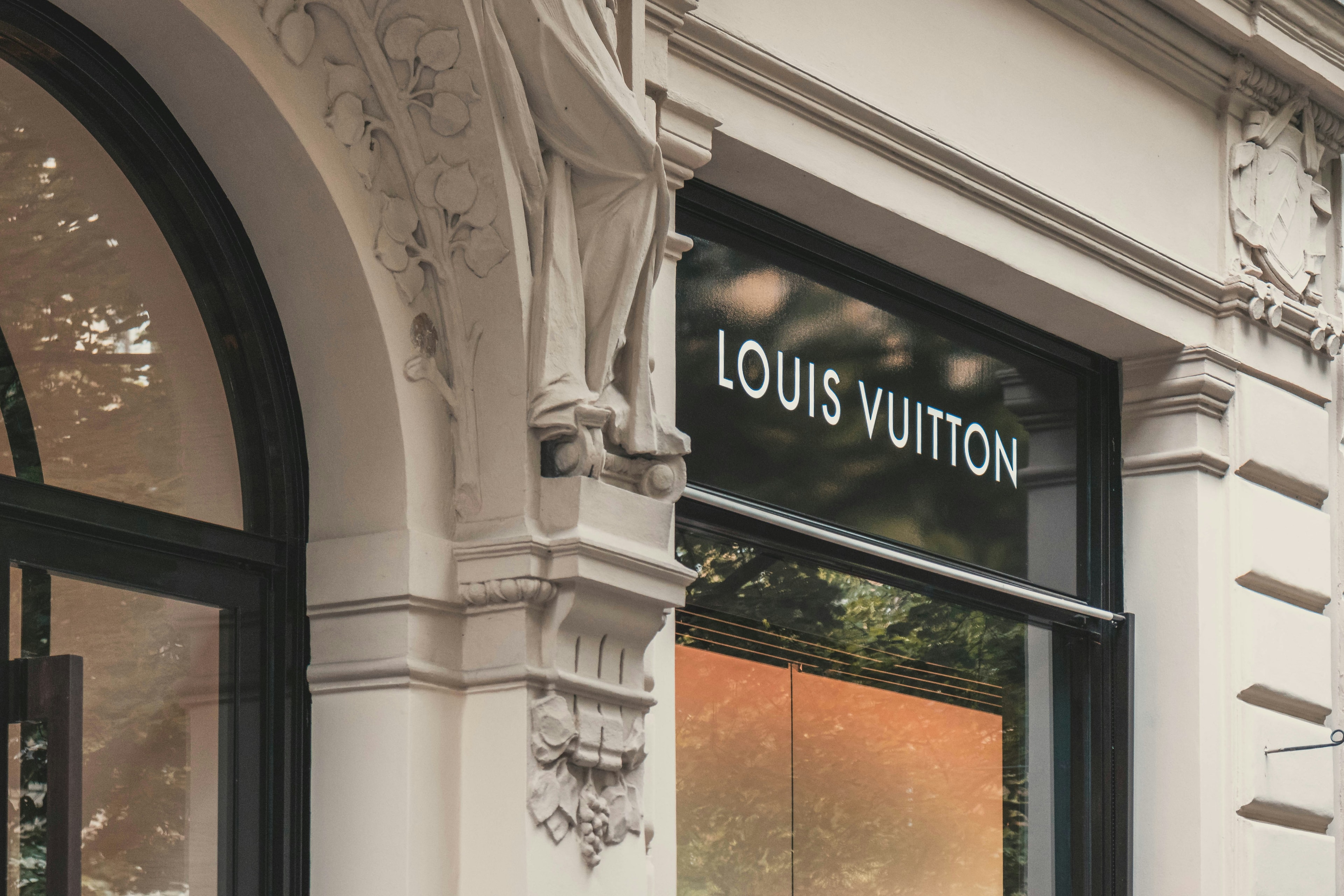 LVMH Turns to AI to Reinvent Luxury Retail